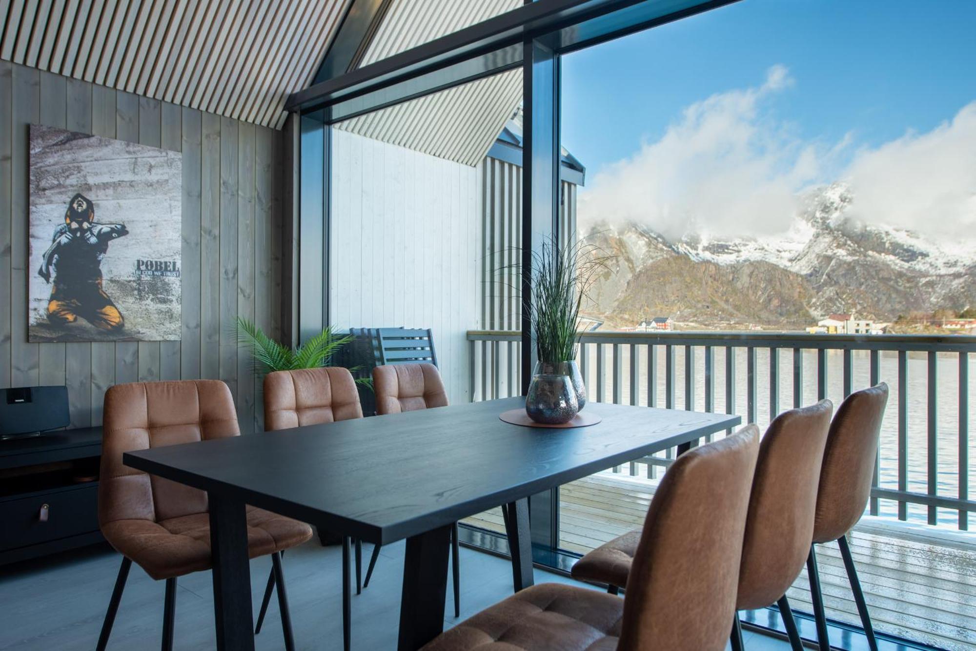 Cornerview Apartment Henningsvær Eksteriør billede
